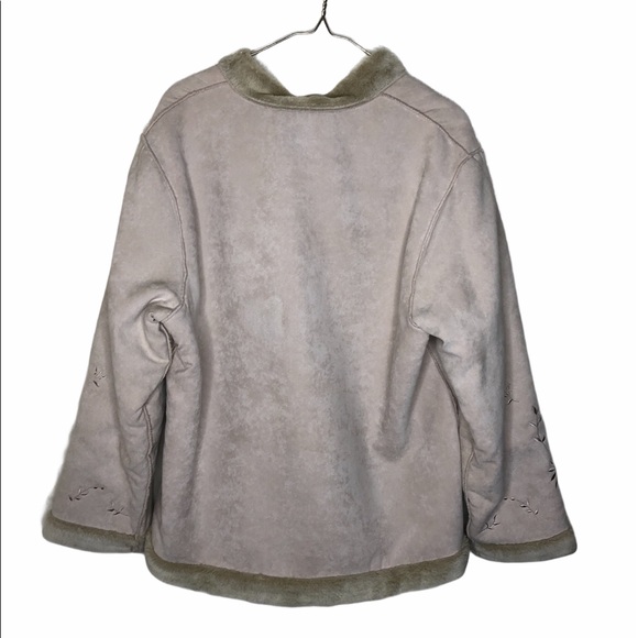 Relativity Embroidered Horn Button Cream Jacket - Picture 5 of 5